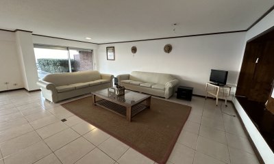 Apartamento en Punta del Este, Península