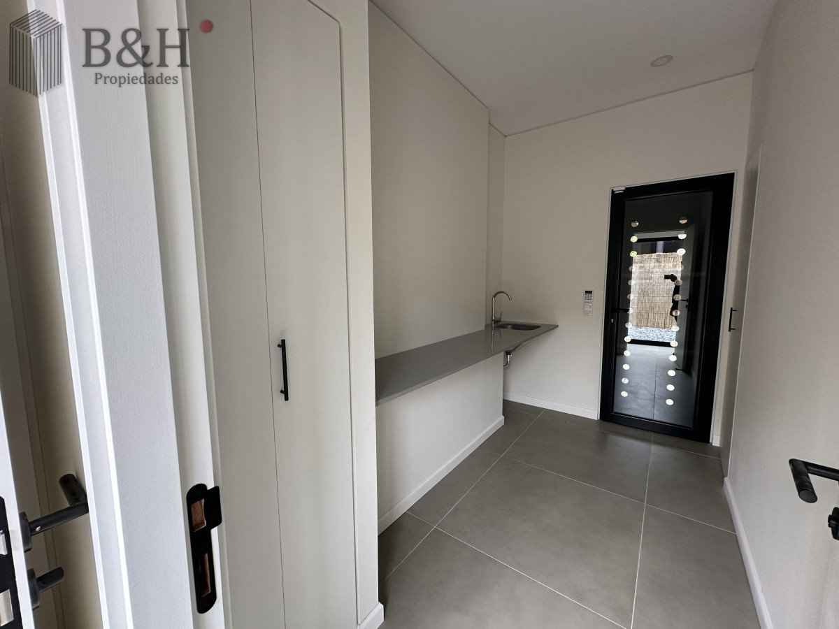 Casa ID.2566 - Nueva Casa en venta a estrenar en Rincón del indio - Punta del Este 
