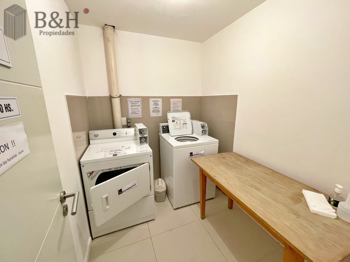 Apartamento ID.2284 - Apartamento en venta de 3 dormitorios en Edificio con servicios, brava Punta del Este 