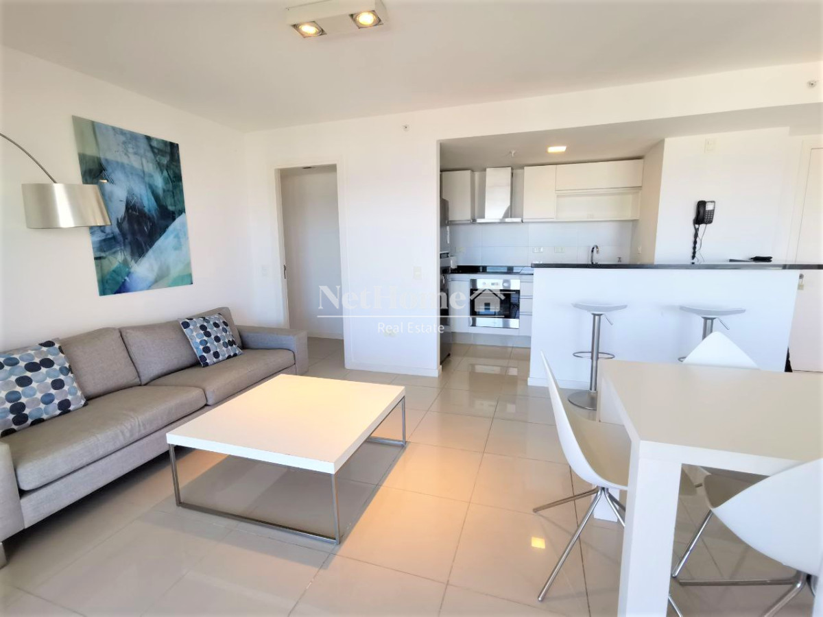 Apartamento ID.81 - Playa Brava Penthouse 3 dormitorios Losa radiante Exelentes Amenities
