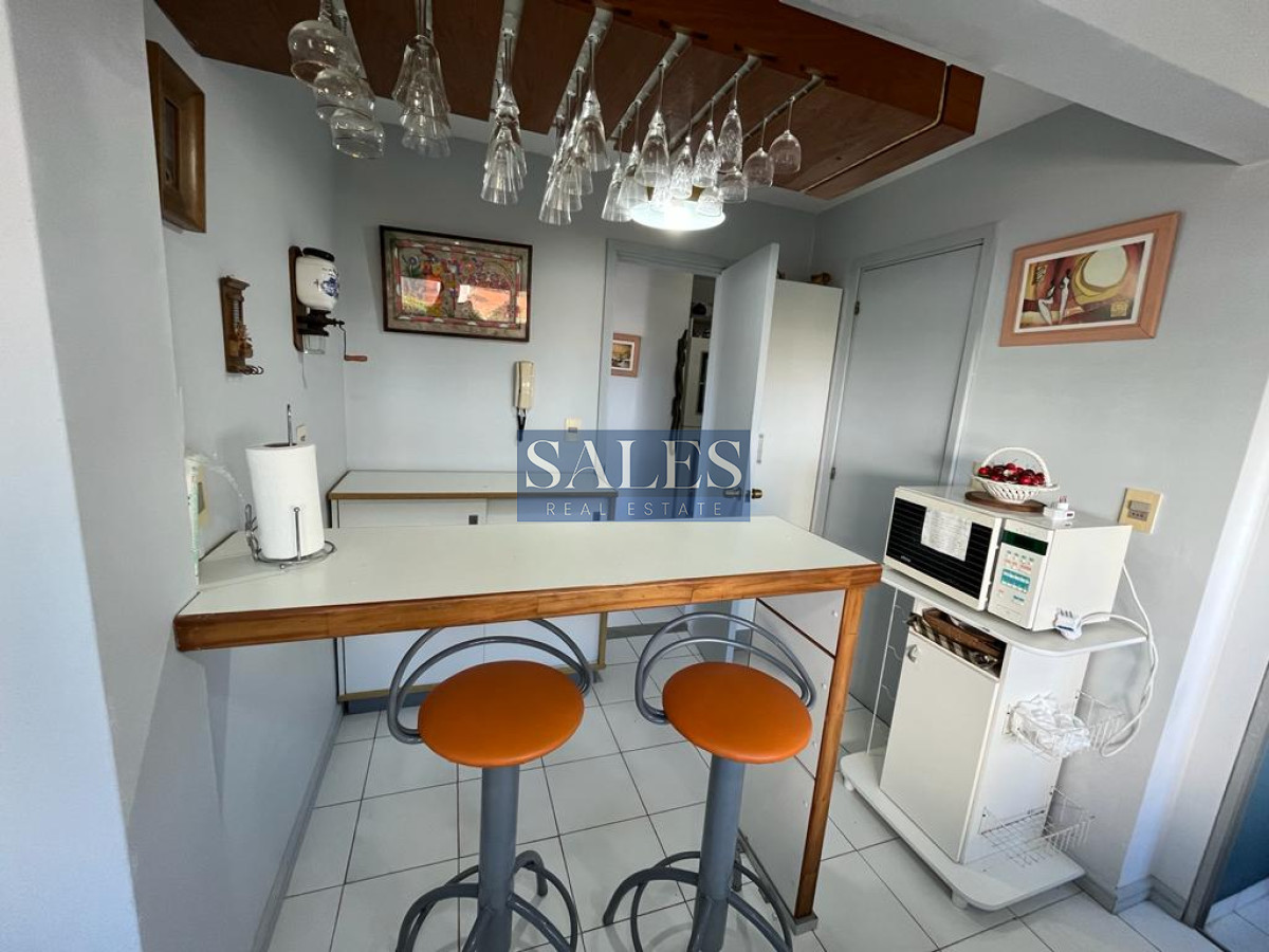 Apartamento ID.1317 - Apartamento en venta de 2 dormitorios, terraza con vista al mar- Brava, Punta del Este