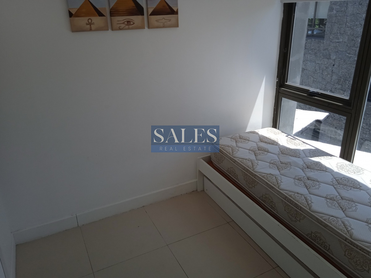 Apartamento ID.602 - A la venta Apartamento, 2 dormitorios en Punta del Este, Edificio con servicios