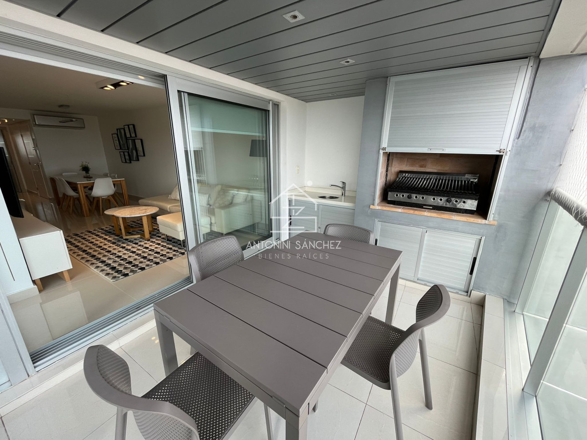 Apartamento ID.1539 - Apartamento en venta 2 dormitorios, zona Mansa en Punta del Este 