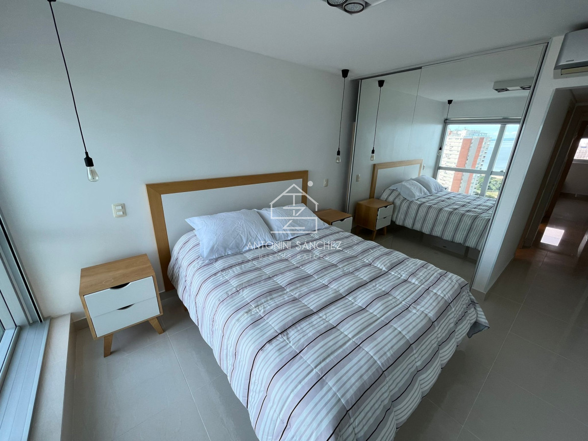 Apartamento ID.1539 - Apartamento en venta 2 dormitorios, zona Mansa en Punta del Este 