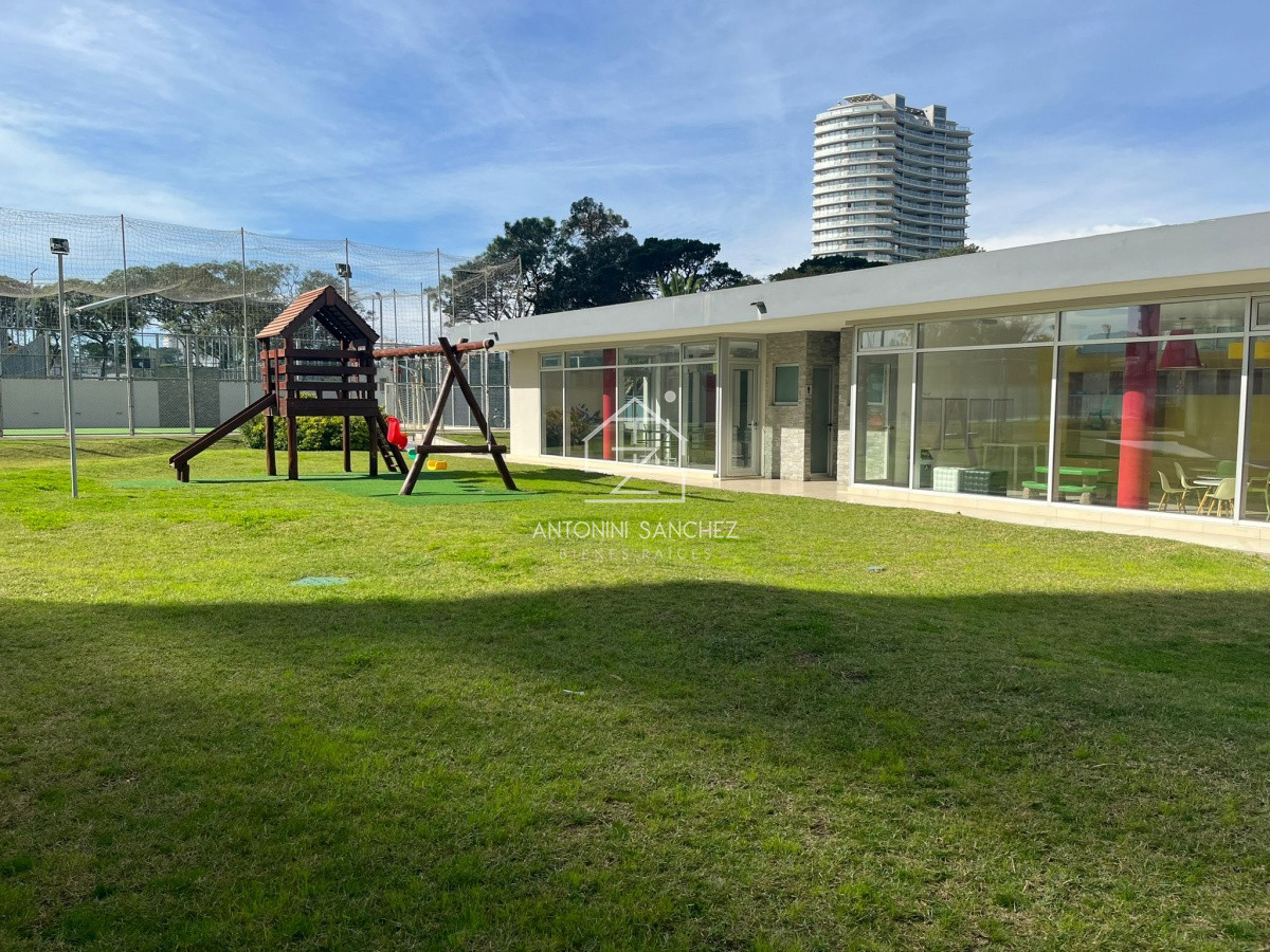 Apartamento ID.1539 - Apartamento en venta 2 dormitorios, zona Mansa en Punta del Este 
