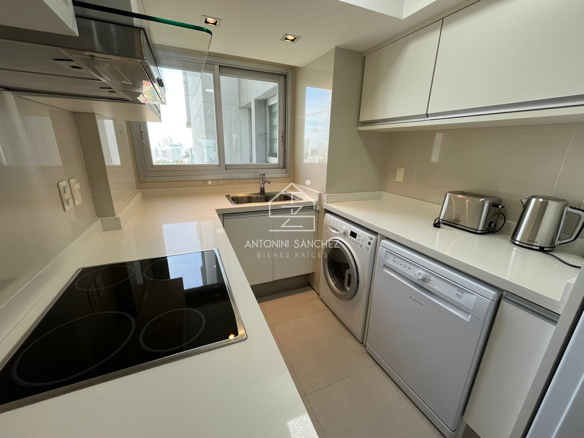 Apartamento ID.1539 - Apartamento en venta 2 dormitorios, zona Mansa en Punta del Este 