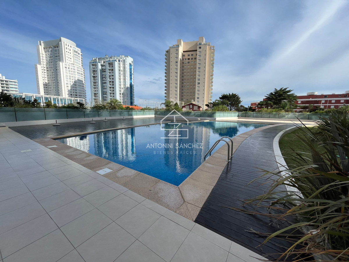 Apartamento ID.1539 - Apartamento en venta 2 dormitorios, zona Mansa en Punta del Este 