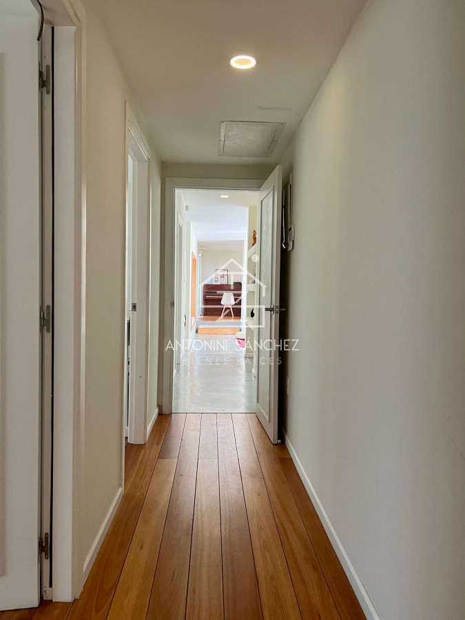 Casa ID.1201 - En venta casa de 3 dormitorios en San Rafael Punta del este 