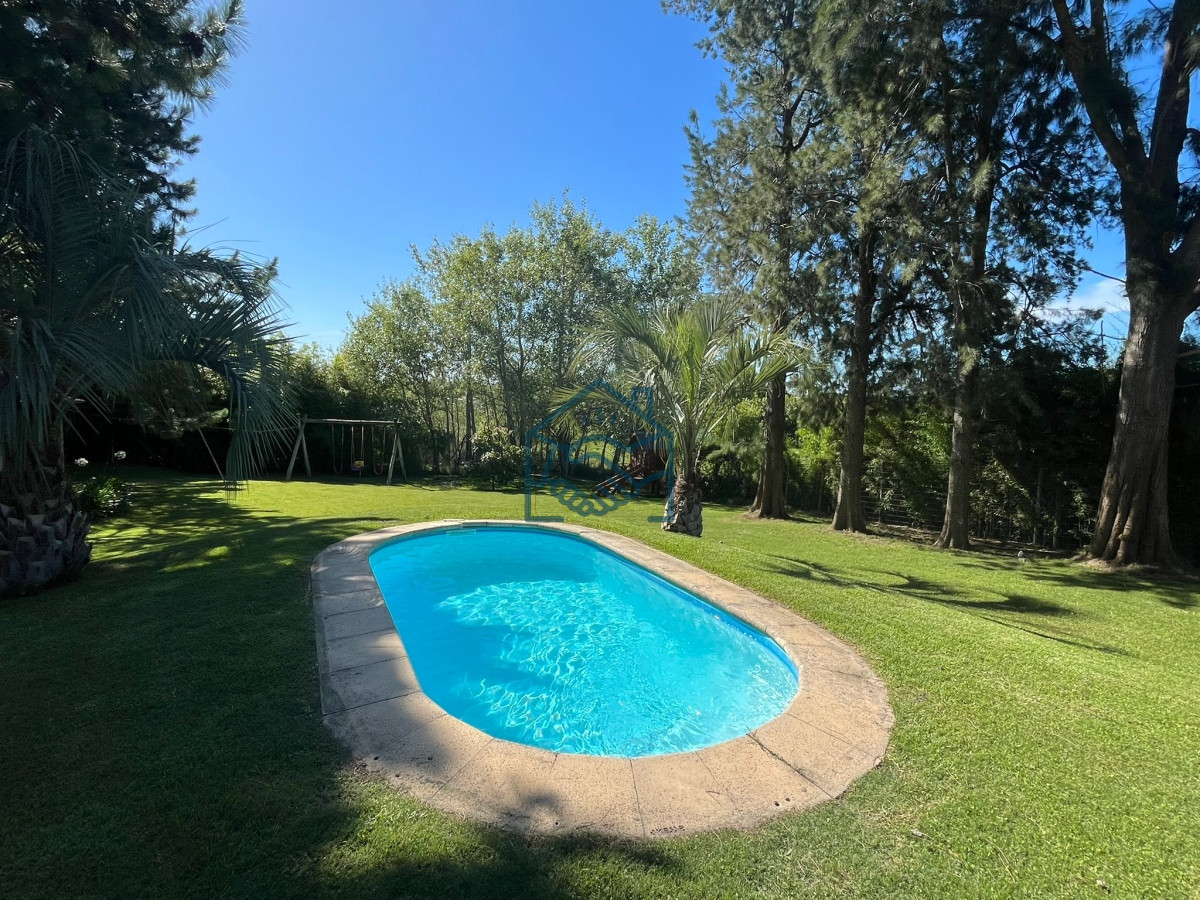 Casa ID.676/Increíble-casa-totalmente-reciclada-en-venta,-5-Dormitorios-en-La-Barra - Increíble casa totalmente reciclada en venta, 5 Dormitorios en La Barra