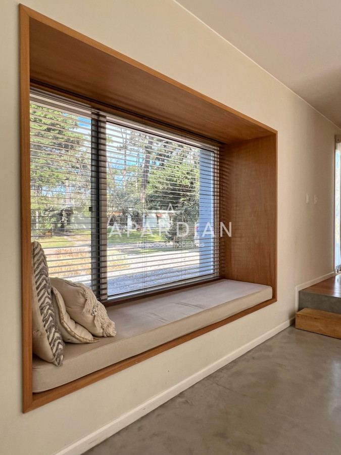 Casa ID.21096799 - En venta casa de 3 dormitorios en San Rafael Punta del este 