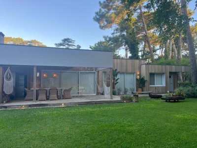 En venta casa de 3 dormitorios en San Rafael Punta del este 