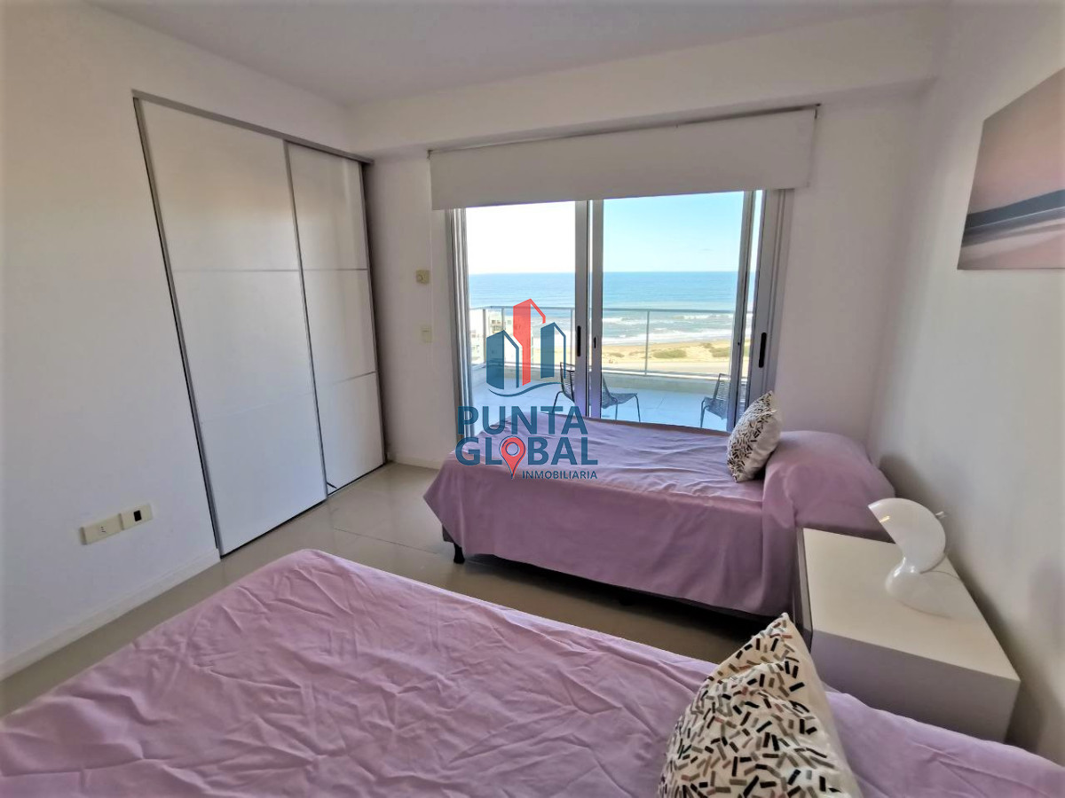 Apartamento ID.164 - Excelente Penthouse en venta- 3 dormitorios en  zona BRAVA, Punta del este
