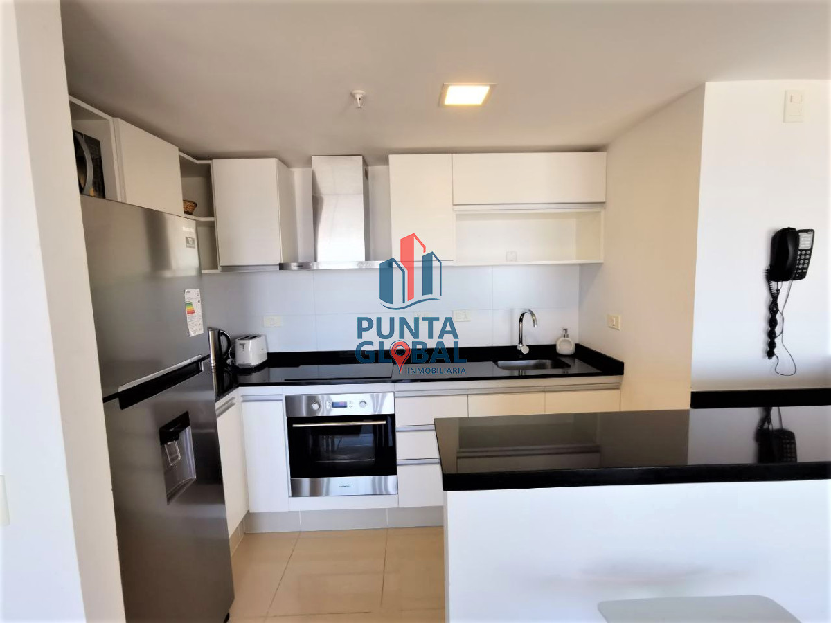Apartamento ID.164 - Excelente Penthouse en venta- 3 dormitorios en  zona BRAVA, Punta del este