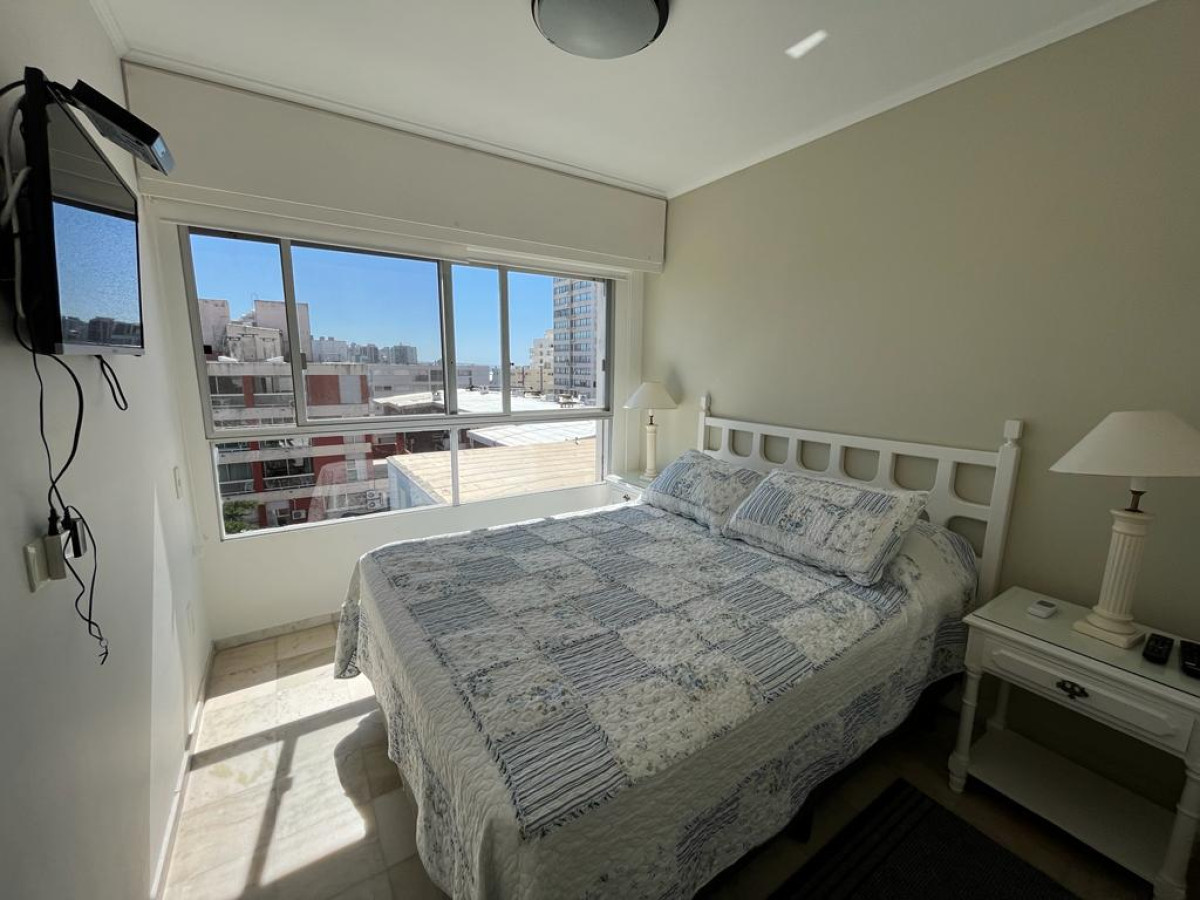 https://ri.com.uy/f/128-519/0/1200/0/0/0/fc0945c744e07719cf4e69480bed8ef4.jpg