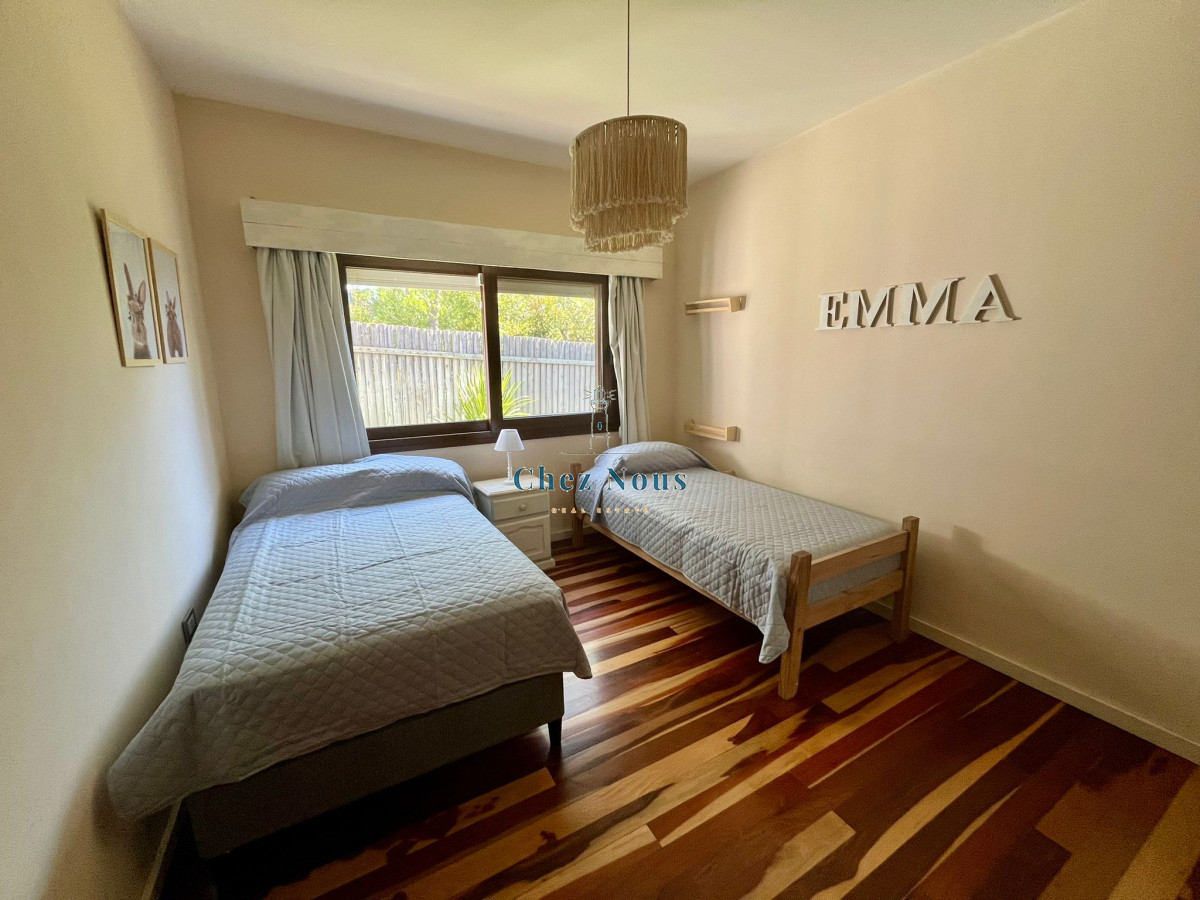 Casa ID.316 - Increíble casa totalmente reciclada en venta, 5 Dormitorios en La Barra