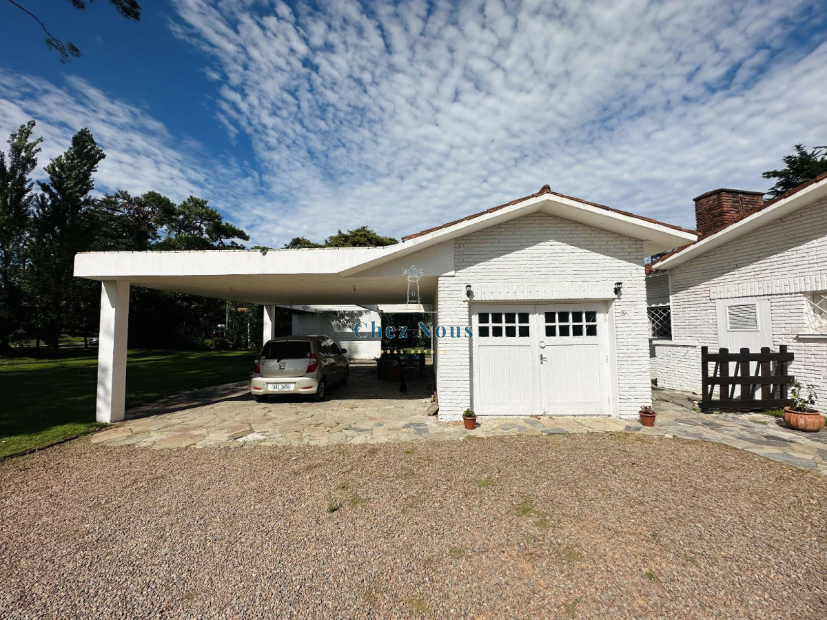 Casa ID.785 - Casa en zona Cantegril a la VENTA
