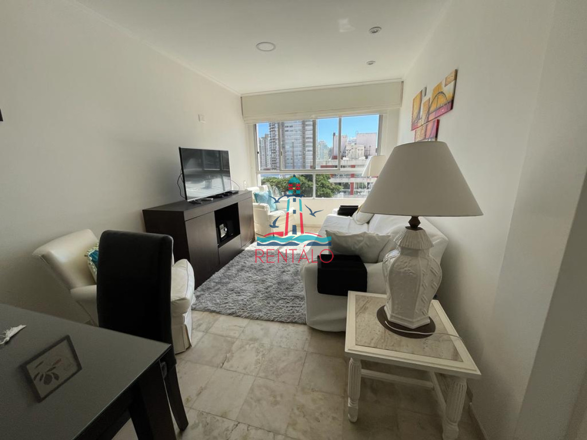 Apartamento ID.138 - Alquiler invernal de dos dormitorios PUNTA DEL ESTE, zona PENINSULA