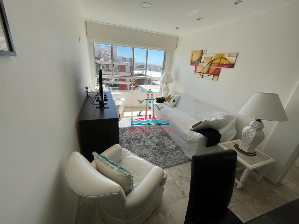 Apartamento ID.138 - Alquiler invernal de dos dormitorios PUNTA DEL ESTE, zona PENINSULA