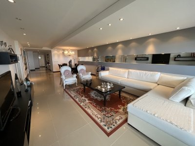 Apartamento en VENTA, Brava, Punta del Este