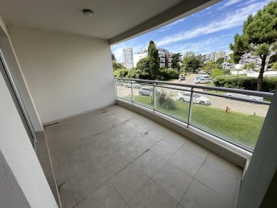 Apartamento a estrenar en venta de 2 dormitorios, Aidy Gril en Punta del Este