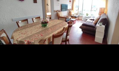 Apartamento en VENTA y ALQUILER TEMPORAL- Centro de Maldonado