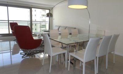 PUNTA DEL ESTE, zona BRAVA, apto en VENTA