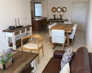 Nuevo apto de 3 dormitorios en venta en Torre con servicios -Punta del Este