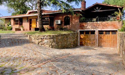 Excelente propiedad en venta de 3 dormitorios en PUNTA DEL ESTE zona JARDINES DE CORDBA