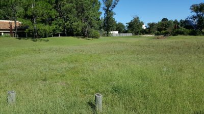 Terreno en Solanas a una cuadra del mar