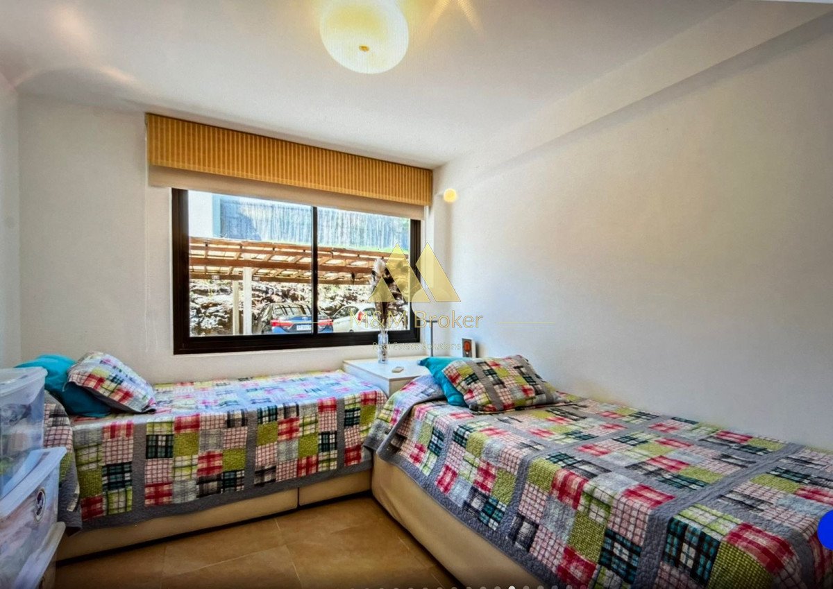 Apartamento ID.605 - Amplio apartamento con 2 dormitorios y 2 baños