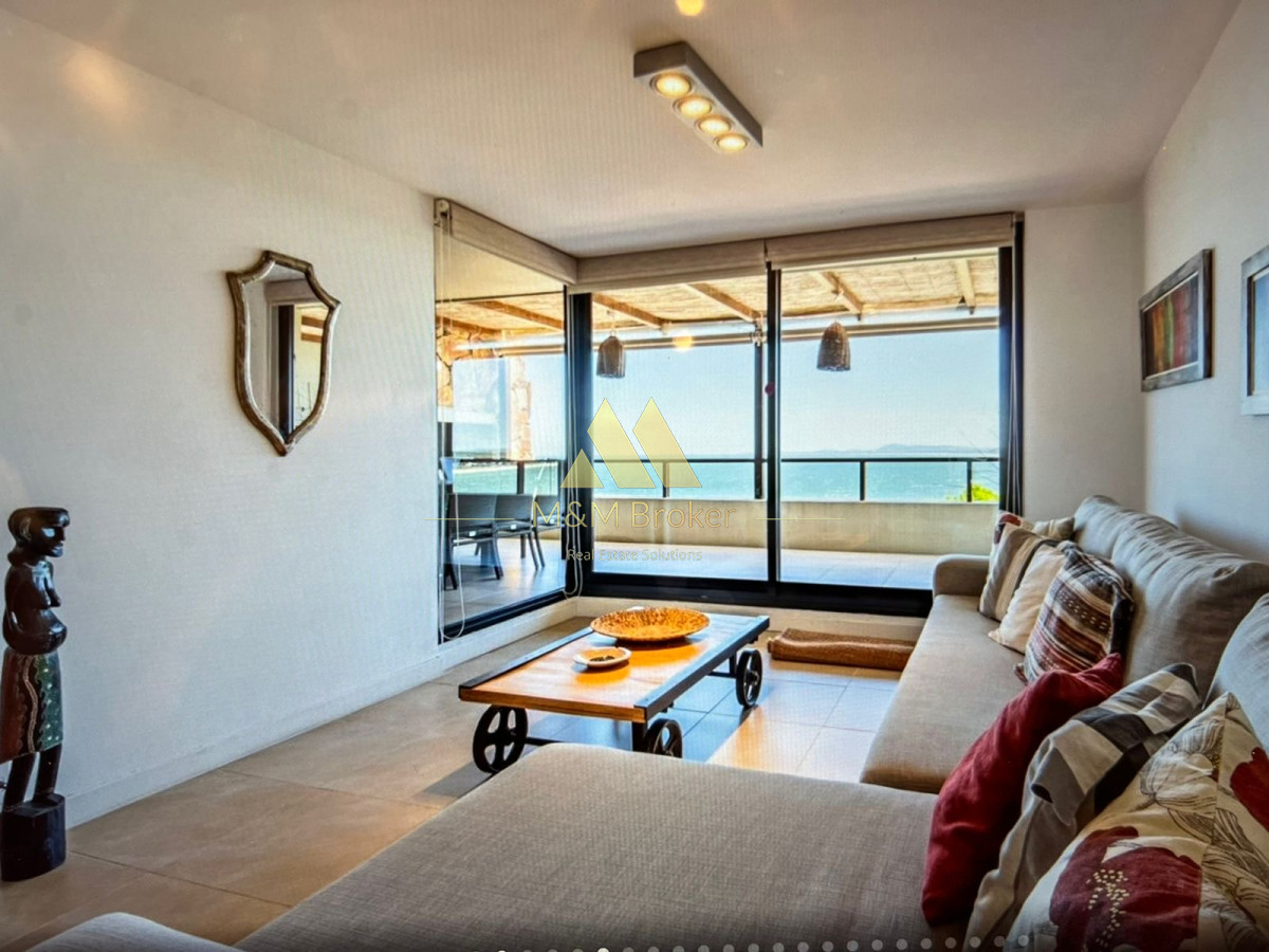 Apartamento ID.605 - Amplio apartamento con 2 dormitorios y 2 baños