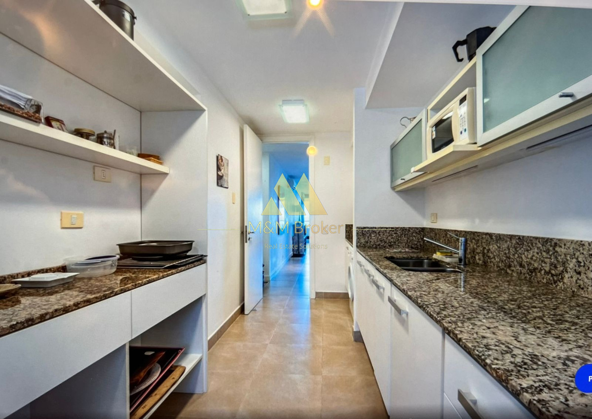 Apartamento ID.605 - Amplio apartamento con 2 dormitorios y 2 baños