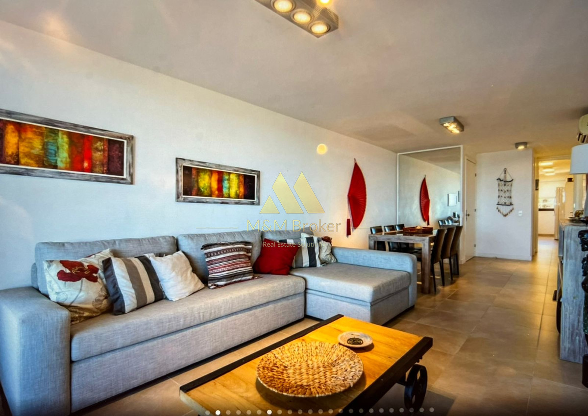 Apartamento ID.605 - Amplio apartamento con 2 dormitorios y 2 baños