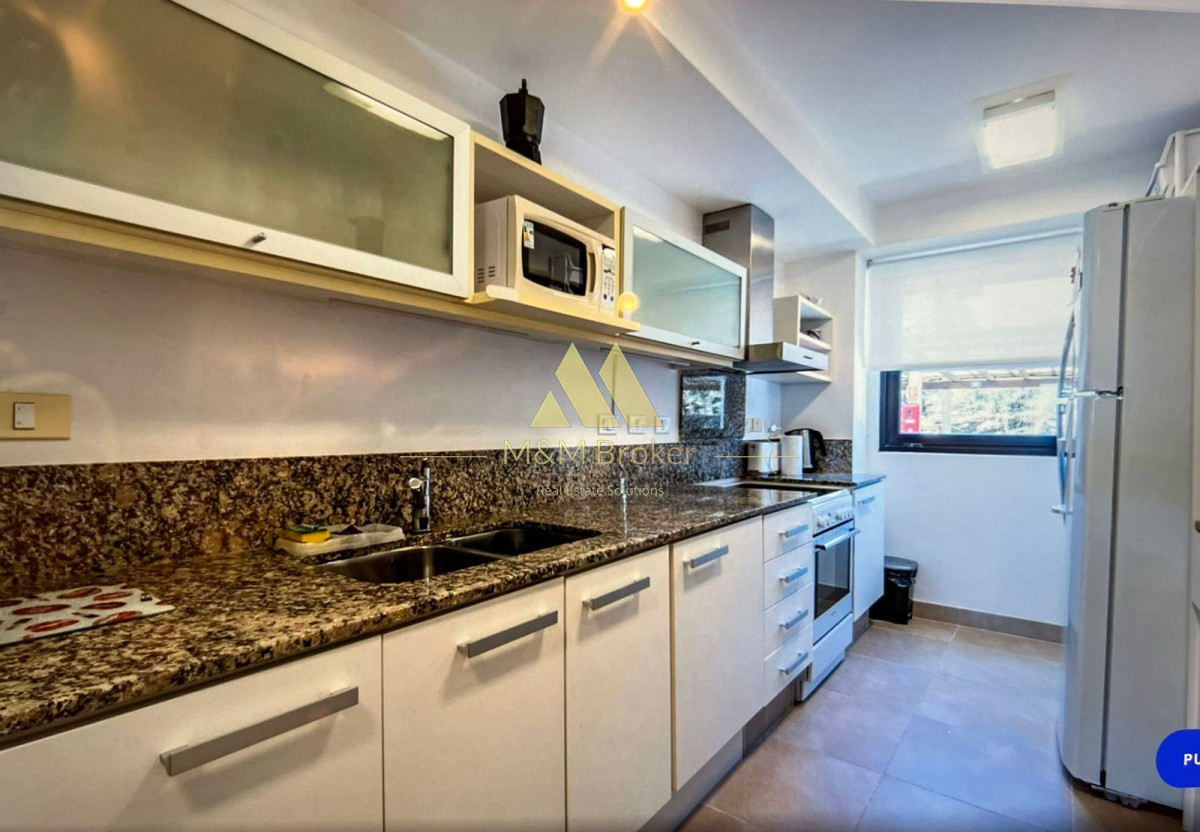 Apartamento ID.605 - Amplio apartamento con 2 dormitorios y 2 baños