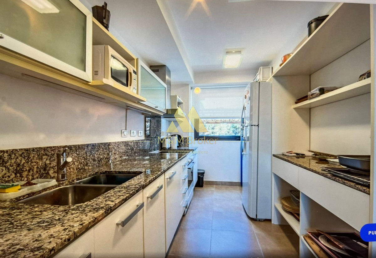 Apartamento ID.605 - Amplio apartamento con 2 dormitorios y 2 baños