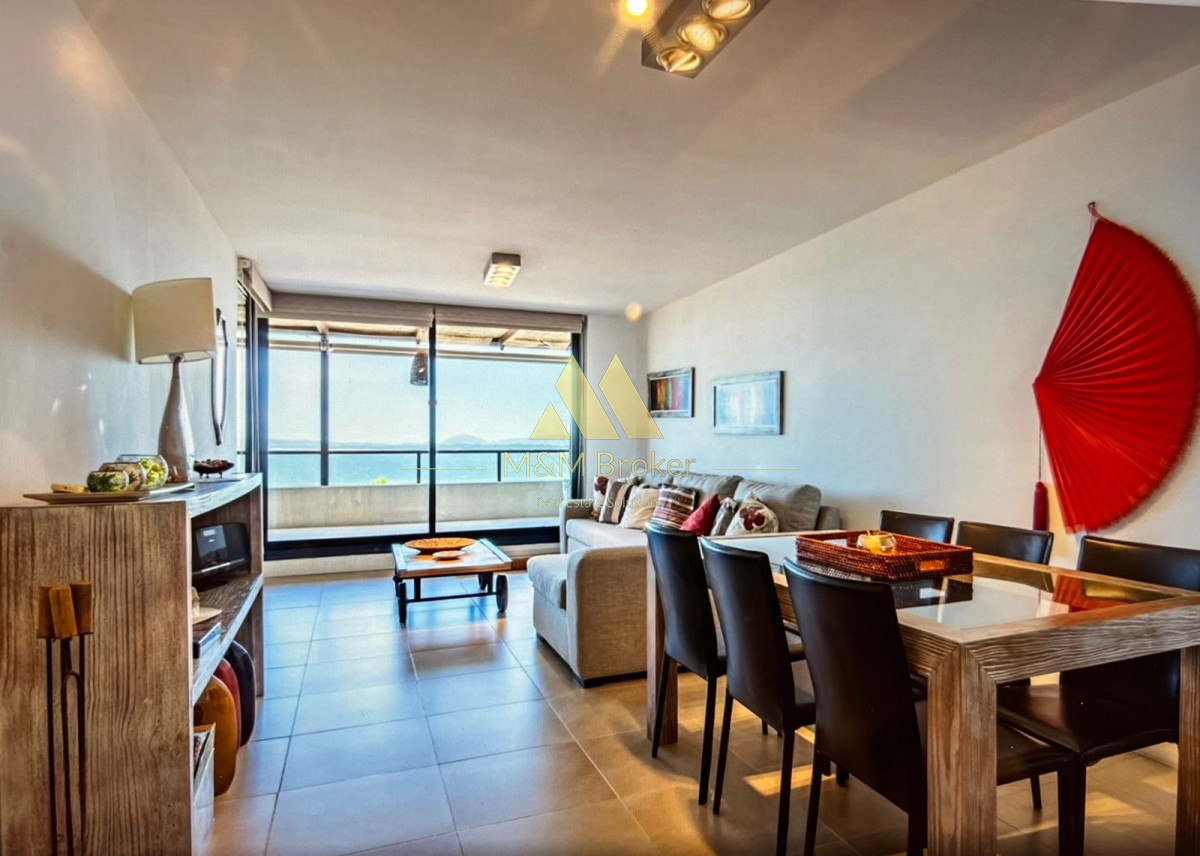 Apartamento ID.605 - Amplio apartamento con 2 dormitorios y 2 baños