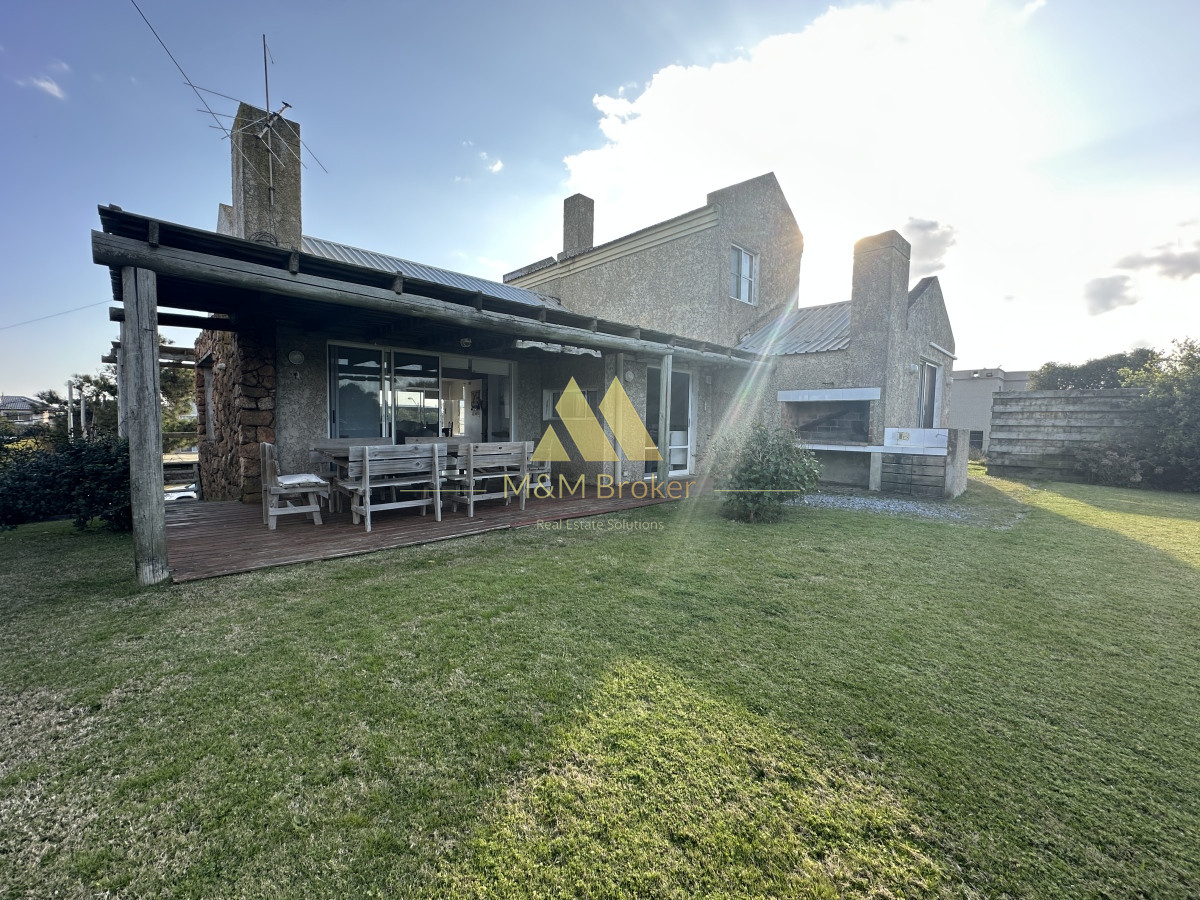 Casa ID.604 - Linda casa en venta zona Tio Tom Punta ballena, vista al mar