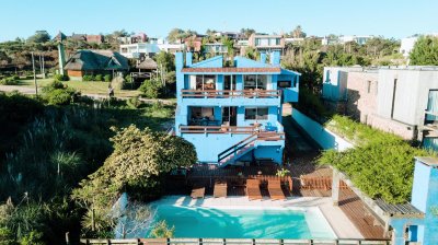 Casa en Punta Piedras - Manantiales