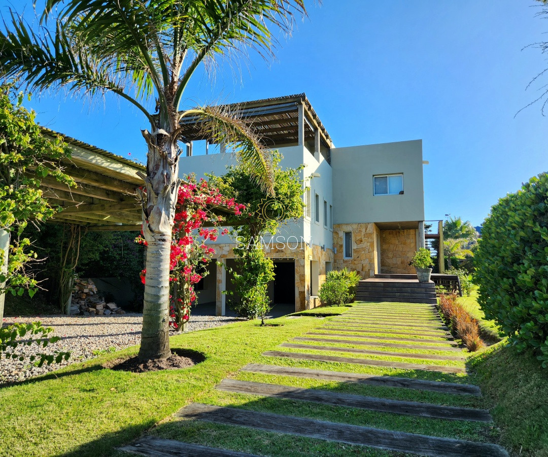 Casa ID.65928 - Venta casa Tío Tom, Punta Ballena