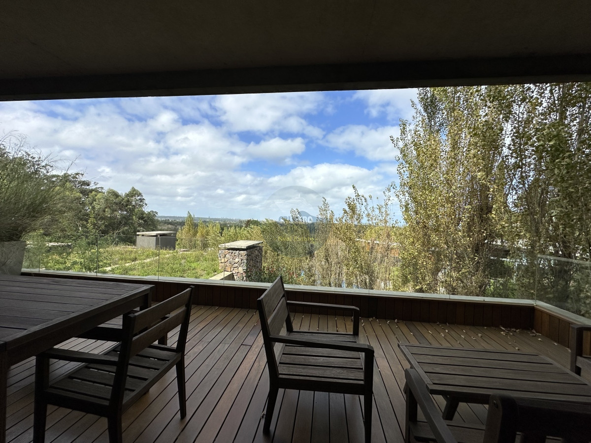 Apartamento ID.6467 - VENTA APARTAMENTO 2 DORMITORIOS PUNTA BALLENA