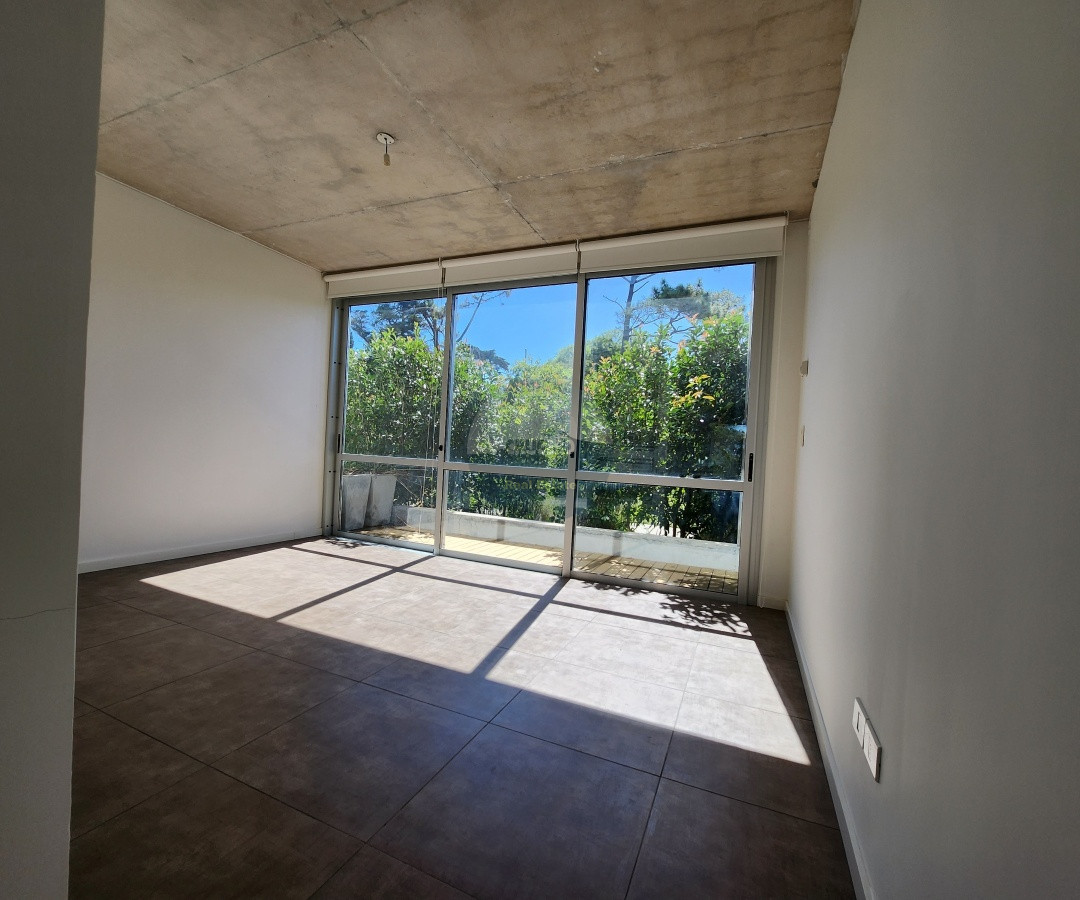 Apartamento ID.6468 - VENTA APARTAMENTO 2 DORMITORIOS PUNTA BALLENA