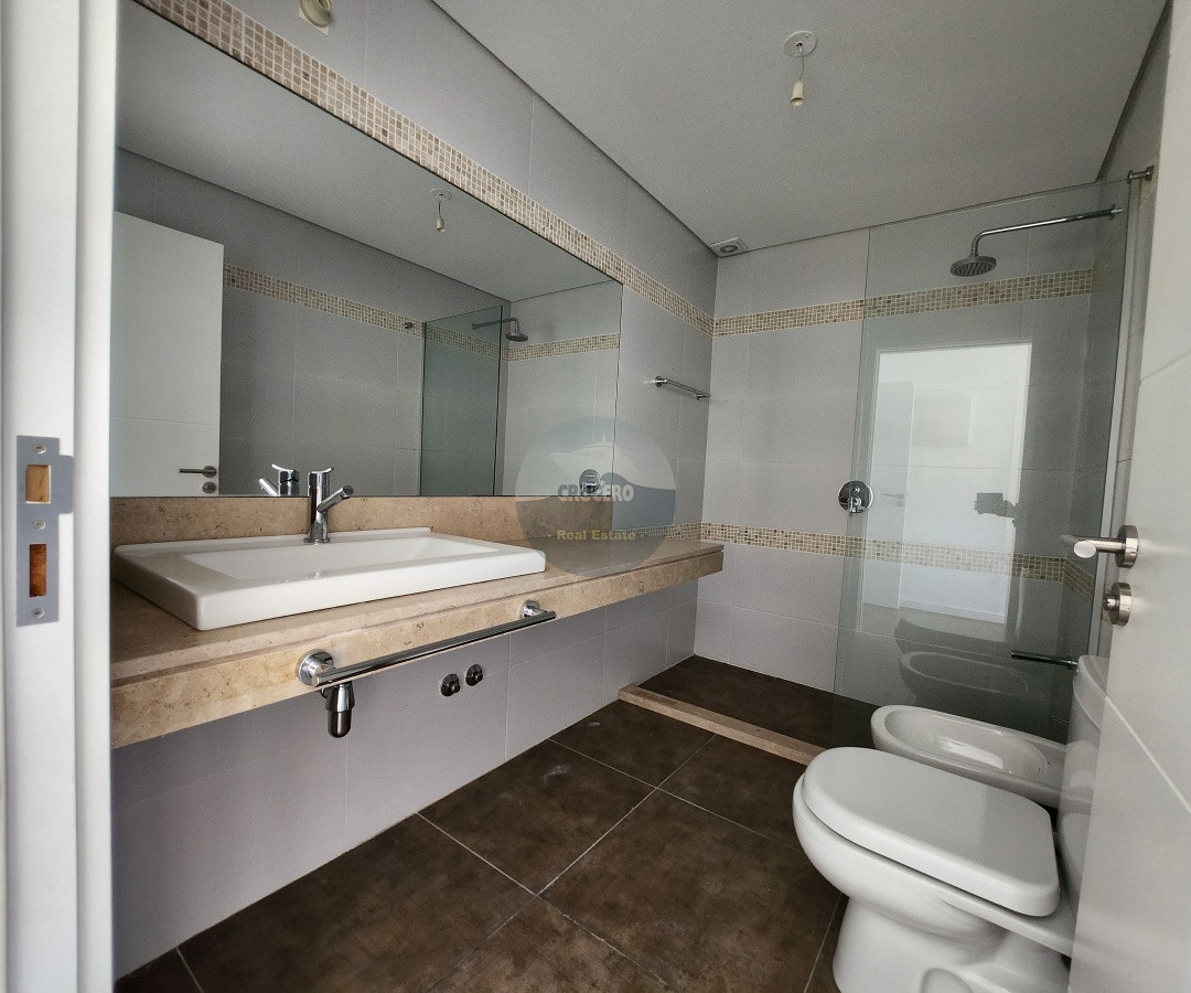Apartamento ID.6468 - VENTA APARTAMENTO 2 DORMITORIOS PUNTA BALLENA