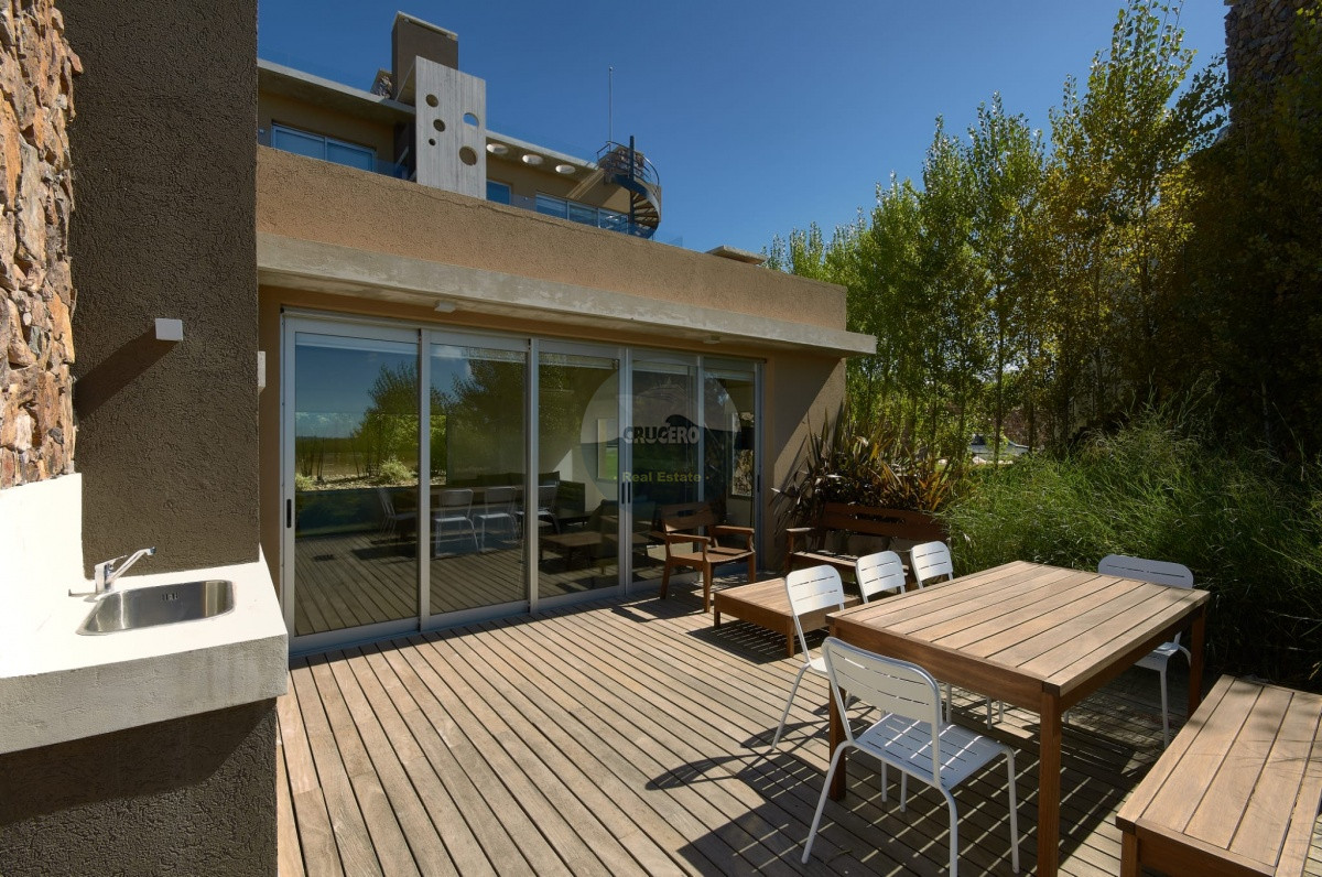 Apartamento ID.6469 - VENTA APARTMENTO 3 DORMITORIOS EN PUNTA BALLENA