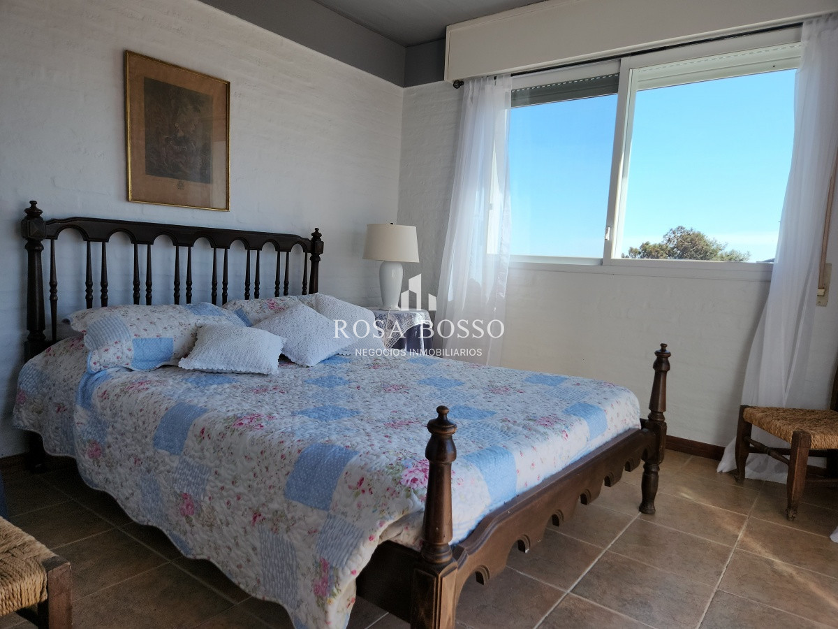 Casa ID.6074 - HERMOSA CASA EN  PUNTA BALLENA,  VISTA AL MAR