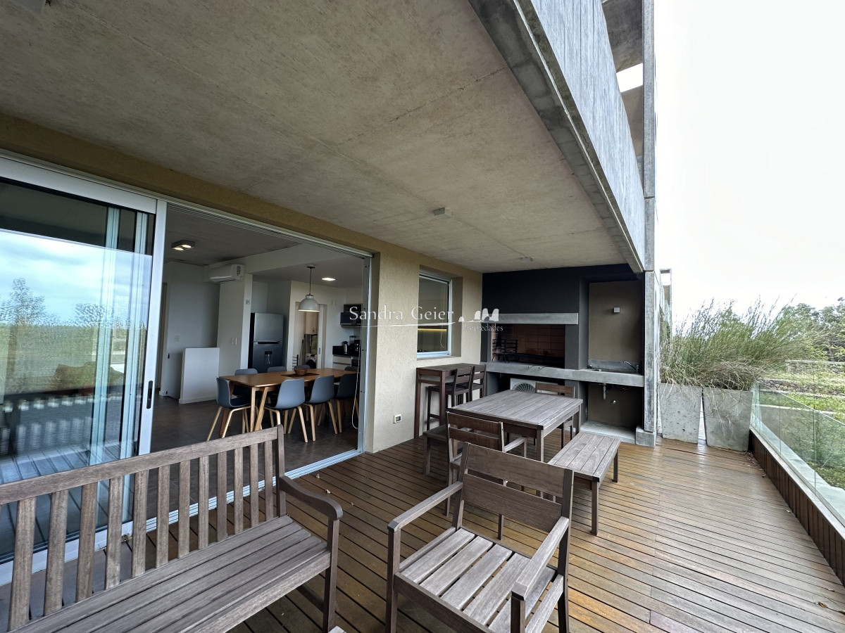 Apartamento ID.2515 - Venta de excelente apartamento en Punta Ballena 