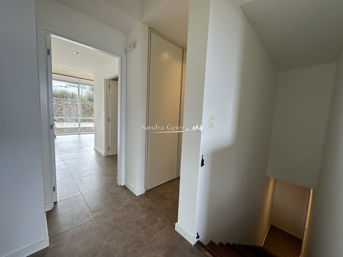 Apartamento ID.2515 - Venta de excelente apartamento en Punta Ballena 