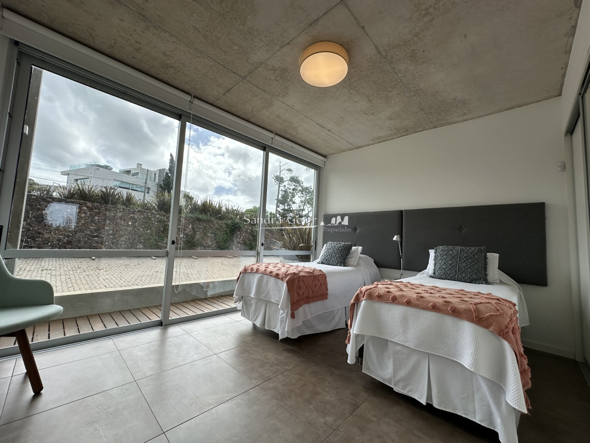Apartamento ID.2515 - Venta de excelente apartamento en Punta Ballena 