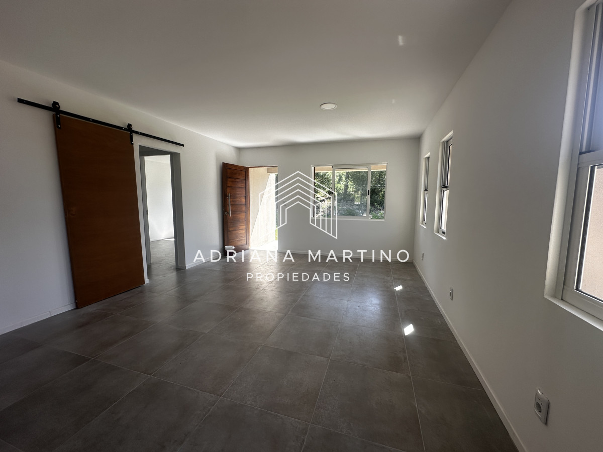 Casa ID.71512 - Venta casa zona Piedras del chileno. Playa mansa 