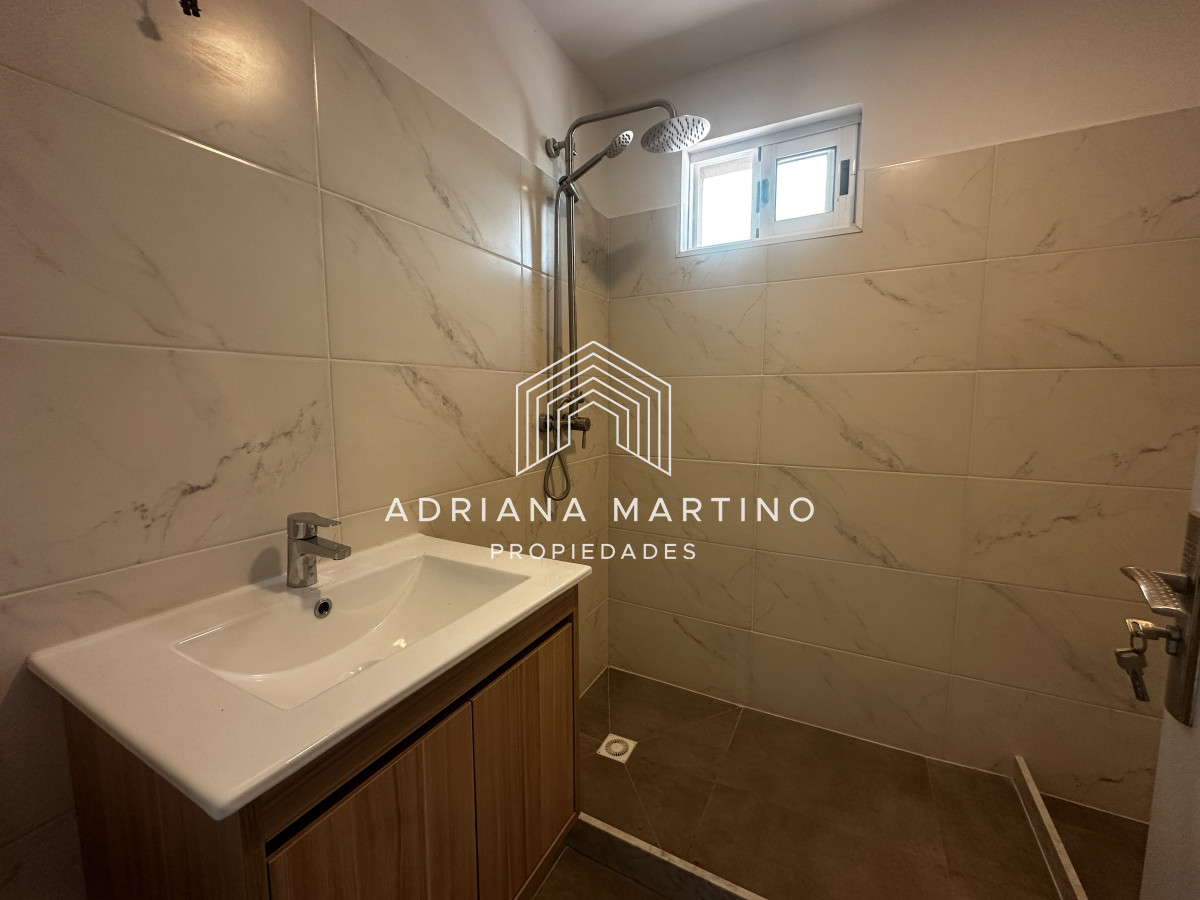 Casa ID.71512 - Venta casa zona Piedras del chileno. Playa mansa 