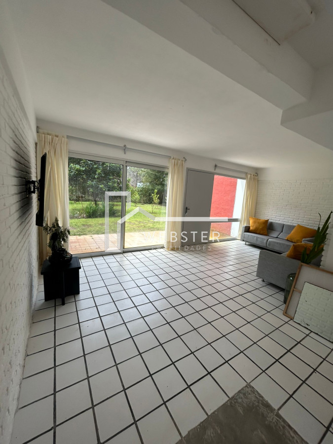 Casa ID.2717 - Alquiler anual 